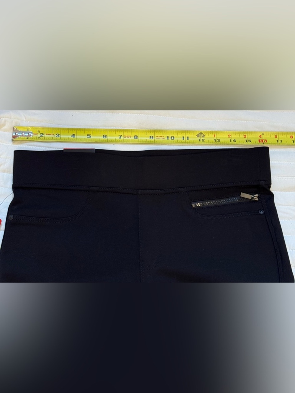 NWT DKNY Jeans Pull-On Ponte Stretch Black Mid-Rise Pant Women's Medium - Picture 9 of 9